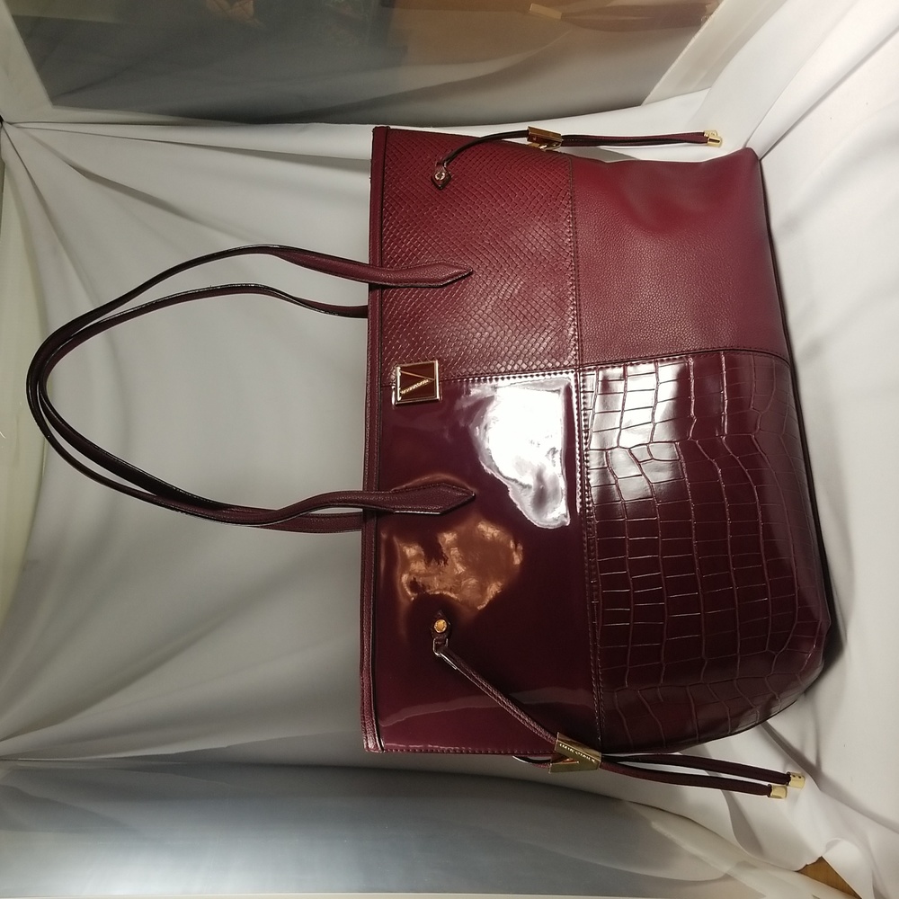 Victoria Carryall Tote Bag, Limited Edition Bordeaux Patchwork